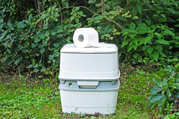 Best Portable restroom trailer rental  in Line Acres, MO