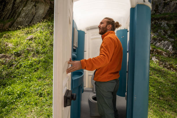 Best Restroom trailer rental cost  in Line Acres, MO